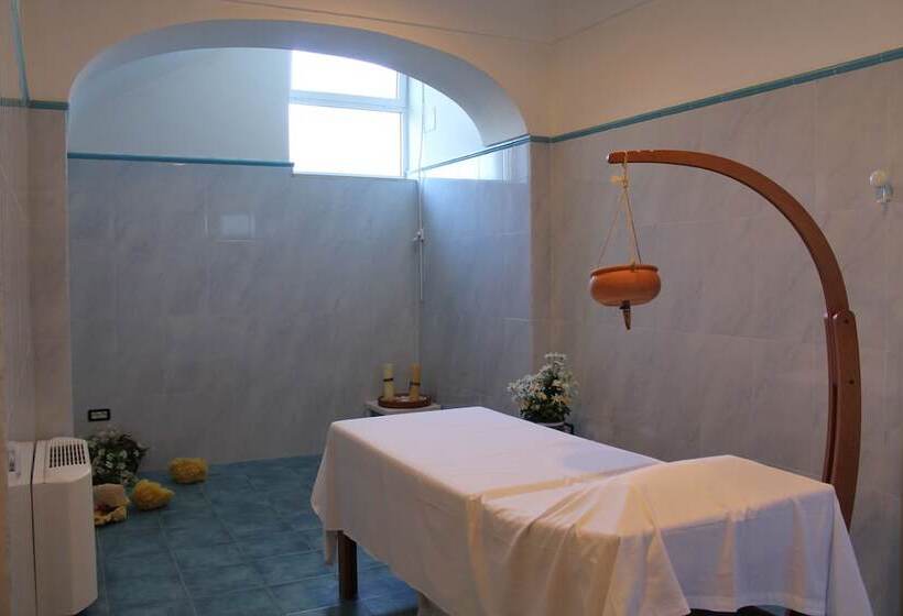 هتل Terme Alexander