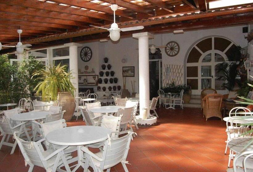 Hotel Villa Augustus