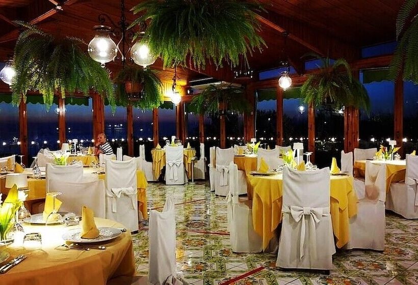 Отель Villa Pina Antico Francischiello