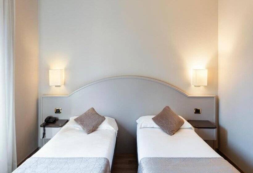 Fotos del hotel Mokinba Hotels Baviera:  4