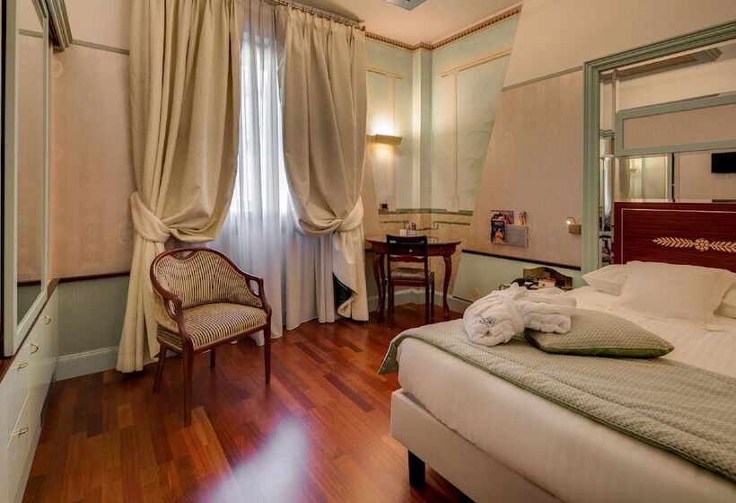 Fotos del hotel Antares Hotel Rubens:  10