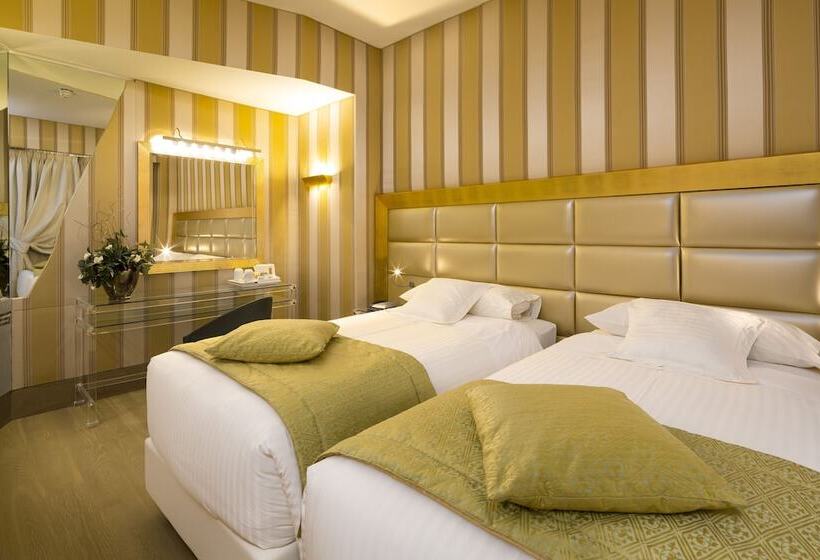Fotos del hotel Antares Hotel Rubens:  4