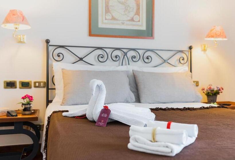 Fotos del hotel Grand Hotel Colony:  2