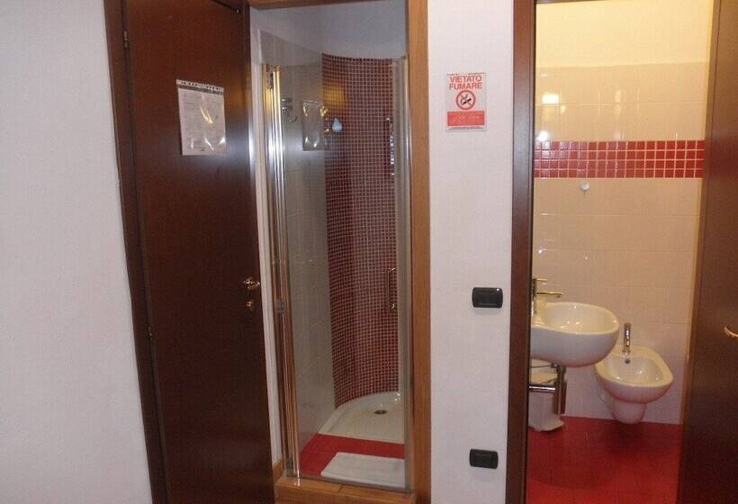 هتل Albergo La Piazzetta