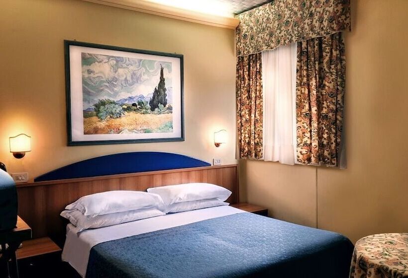 Phi Hotel Ambra