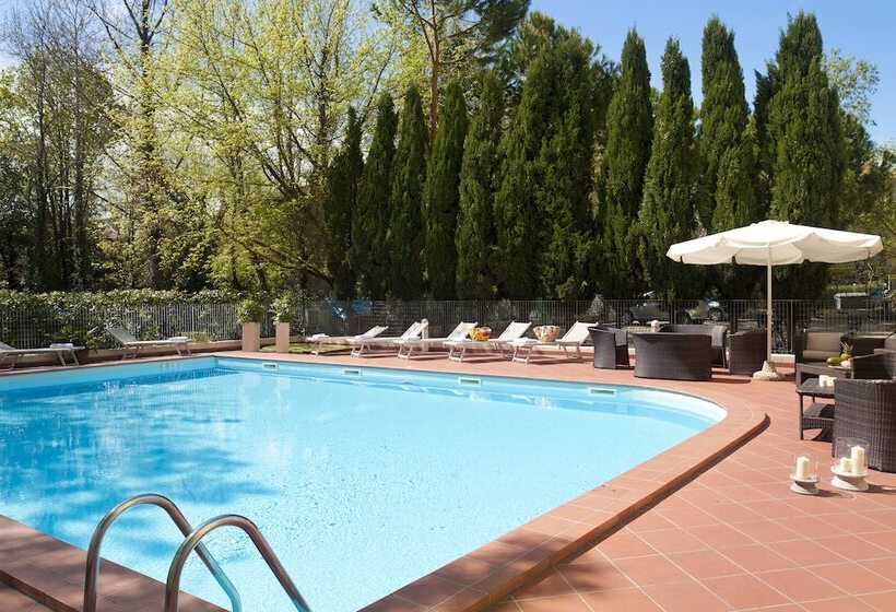 هتل Astoria Suite