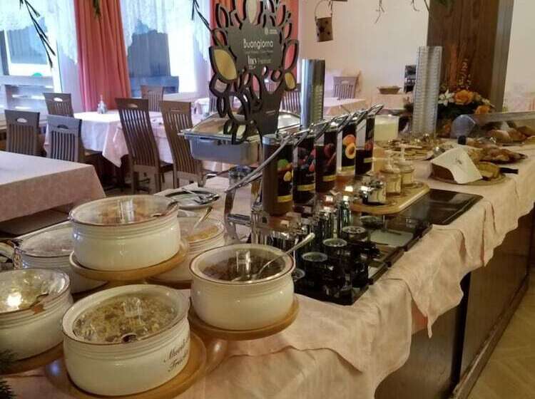 Отель Bellaria