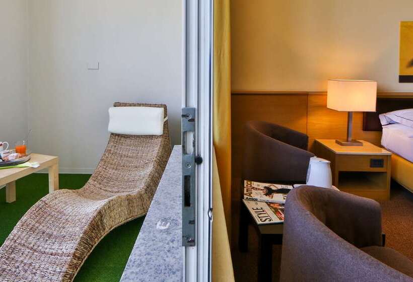 فندق Best Western Plus  Farnese