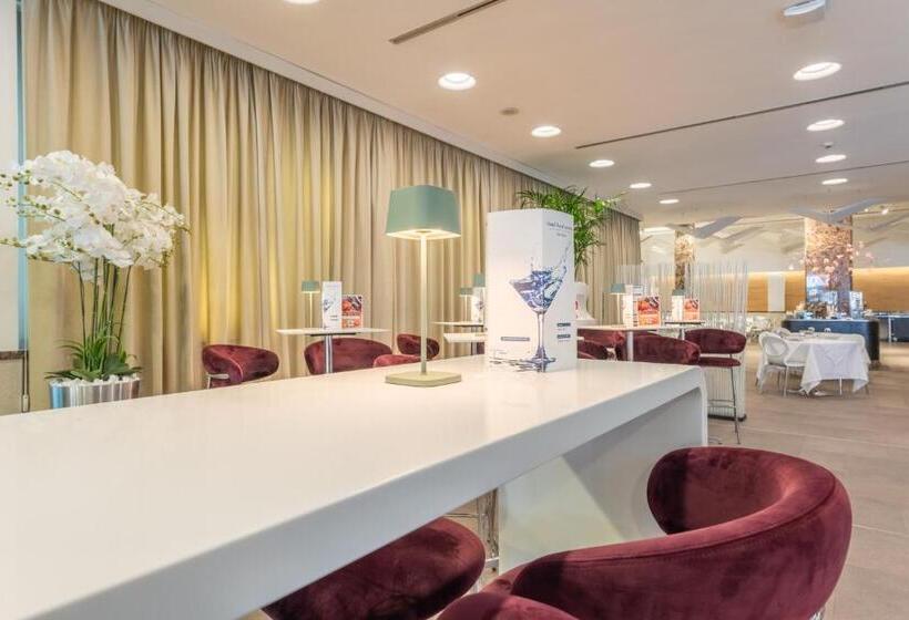 Fotos del hotel Best Western Premier Hotel Royal Santina:  41