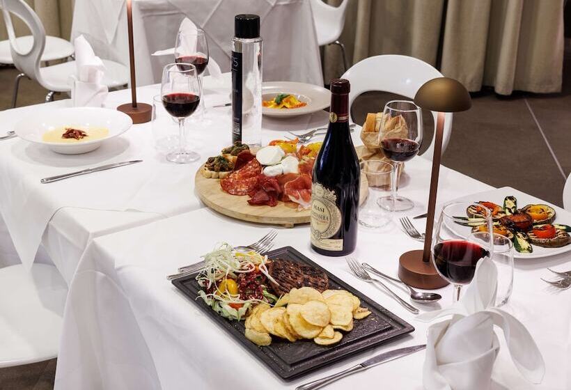 Fotos del hotel Best Western Premier Hotel Royal Santina:  29