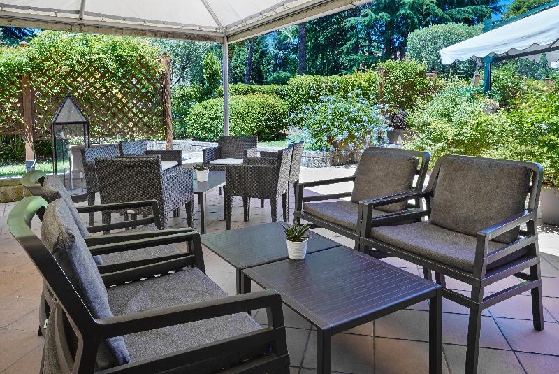 هتل Crowne Plaza Rome St. Peter S, An Ihg
