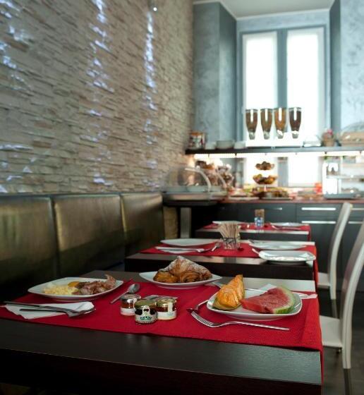 Fotos del hotel Five:  7