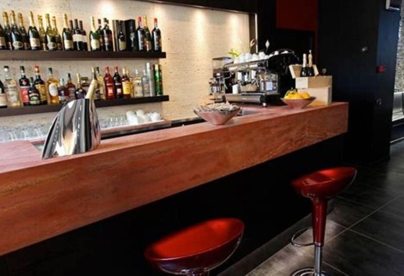 Fotos del hotel Five:  26