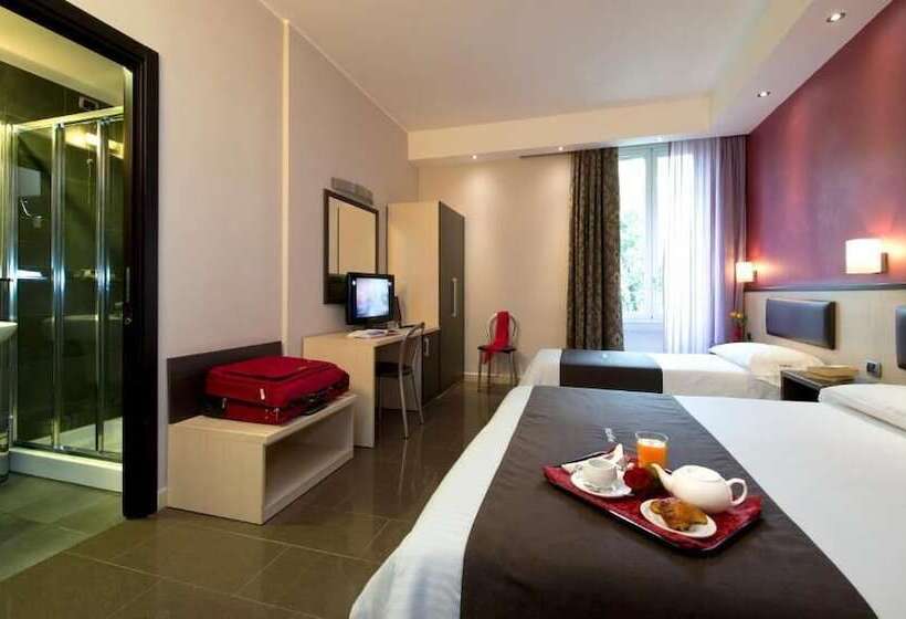 Fotos del hotel Five:  16