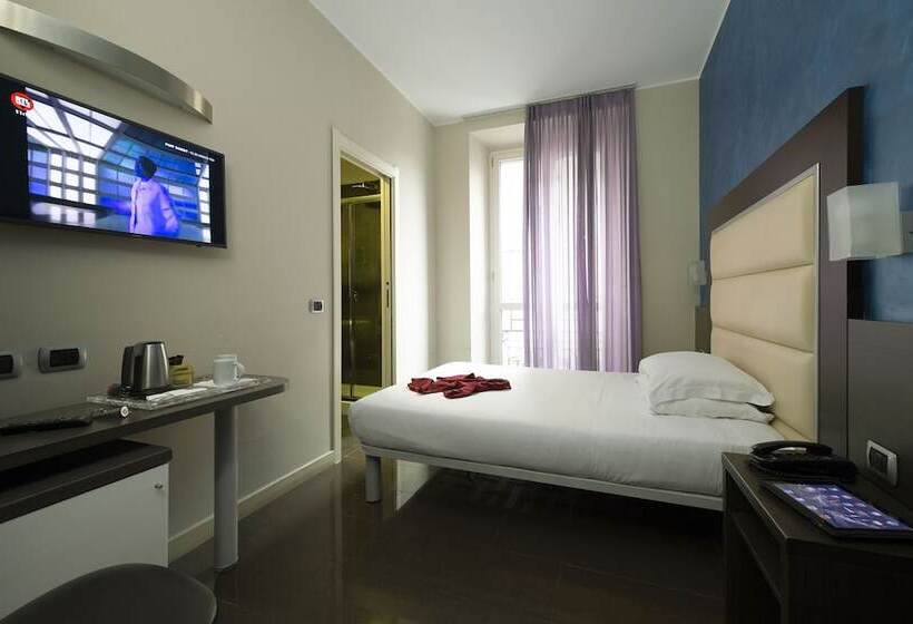 Fotos del hotel Five:  11