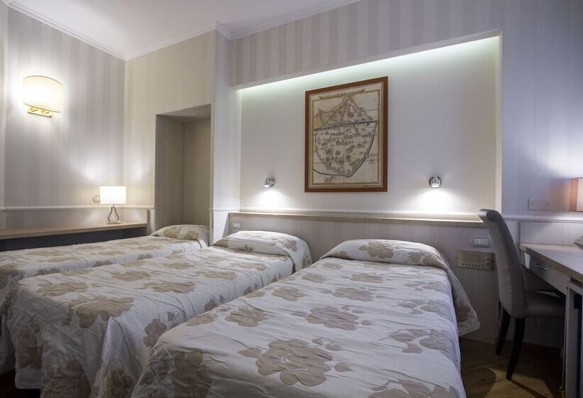 Fotos del hotel Flora:  11