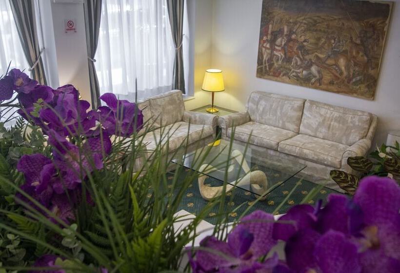 Fotos del hotel Flora:  15