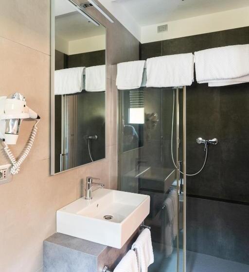 Fotos del hotel Garda:  14