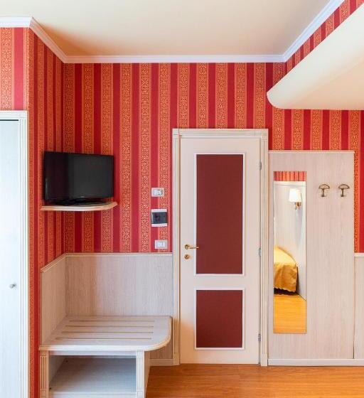 Fotos del hotel Garda:  9