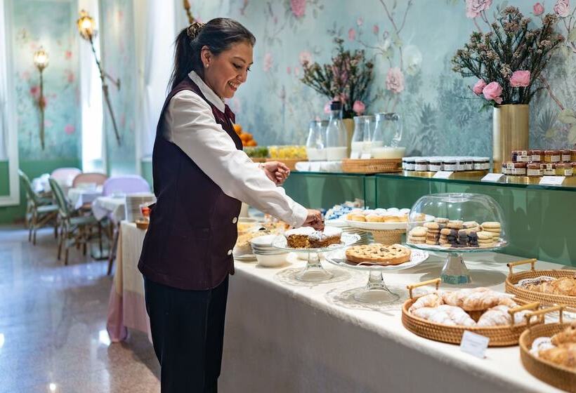 Fotos del hotel Gran Duca Di York:  15
