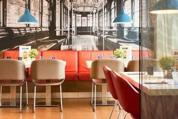 هتل Ibis Milano Centro