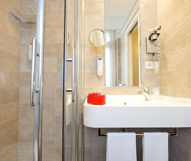 Hotel Ibis Styles Parma Toscanini