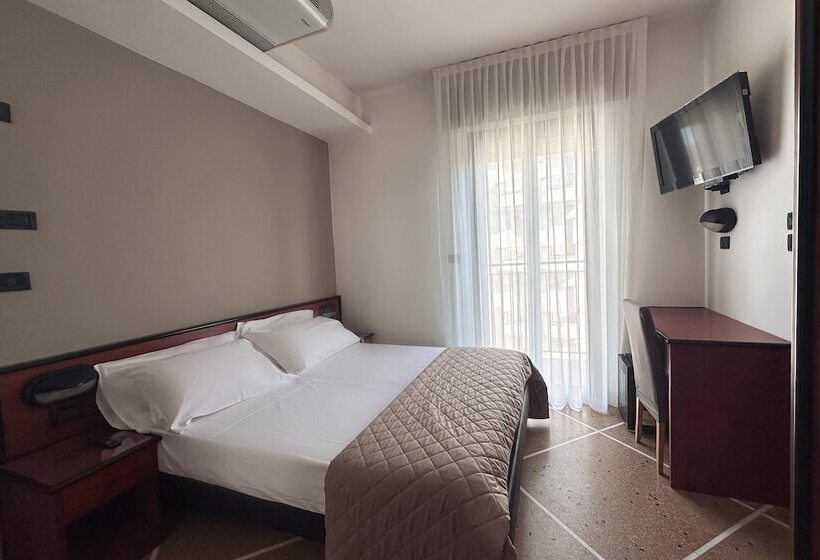 Hotel Lime