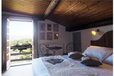 هتل Locanda Il Rustichello