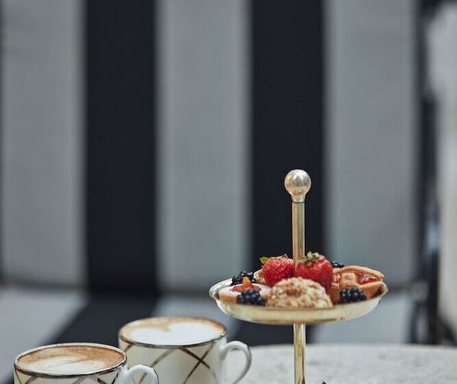 Fotos del hotel Lord Byron  Small Luxury Hotels Of The World:  13