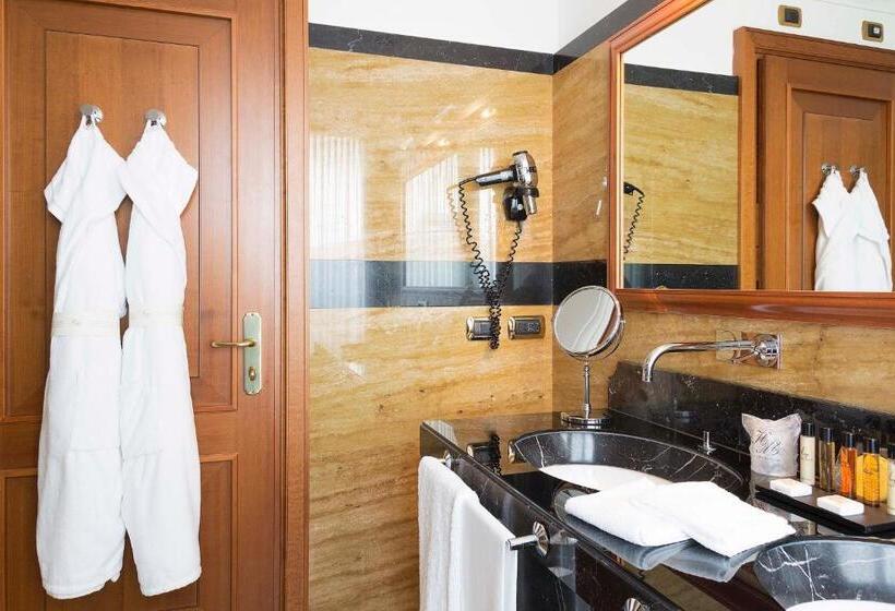 Fotos del hotel Manzoni:  11