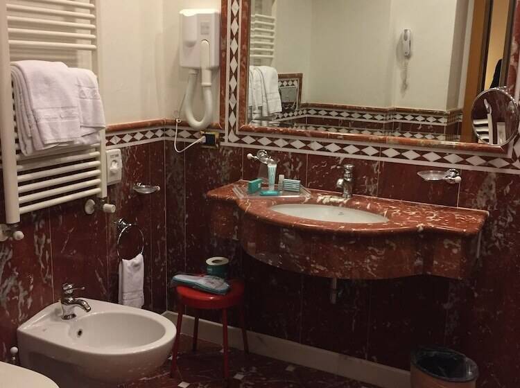 Fotos del hotel Marconi:  2