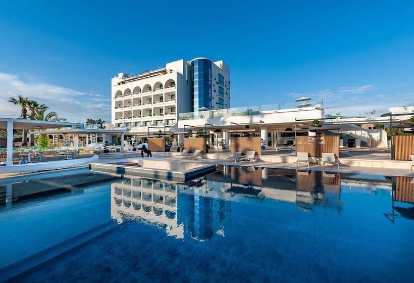 هتل Mec Paestum