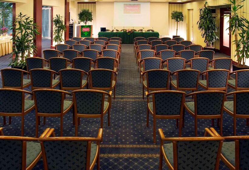 هتل Mercure Reggio Emilia Centro Astoria