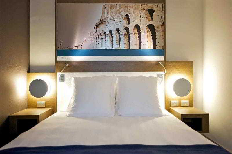 Fotos del hotel Mercure Roma Centro Colosseo:  39