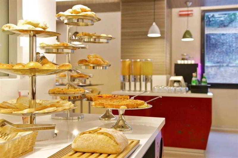 Fotos del hotel Mercure Roma Centro Colosseo:  38