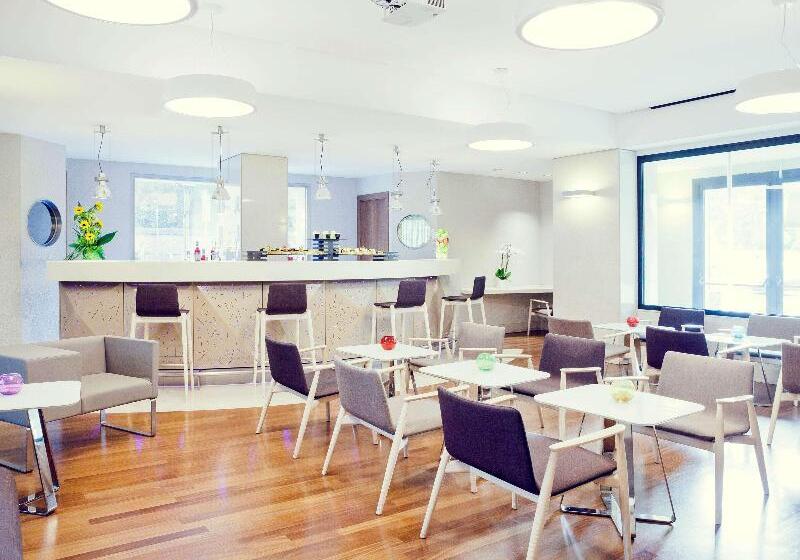 Fotos del hotel Mercure Roma Centro Colosseo:  45