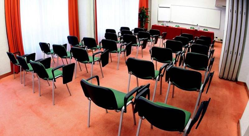 Fotos del hotel Michelangelo:  9