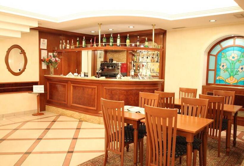 Fotos del hotel Mokinba Hotels Montebianco:  5