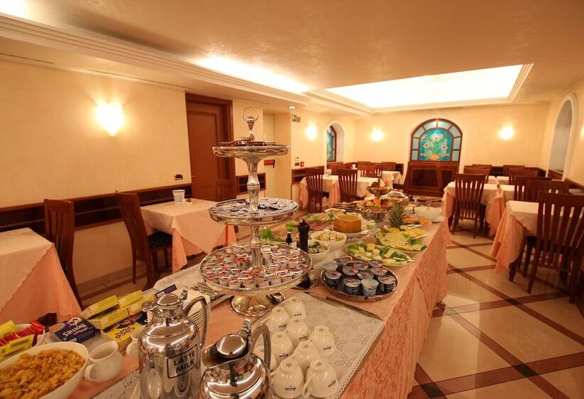 Fotos del hotel Mokinba Hotels Montebianco:  17