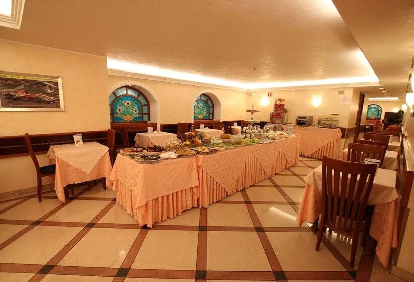 Fotos del hotel Mokinba Hotels Montebianco:  21