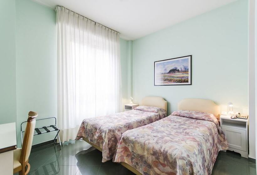 Fotos del hotel Molise 2:  4