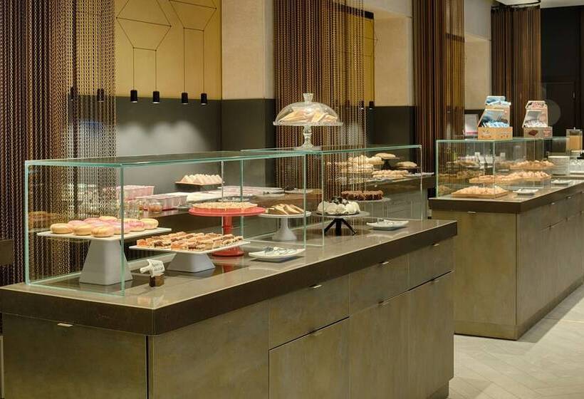 בית מלון כפרי NH Collection Roma Centro