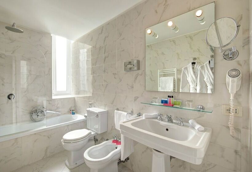 Fotos del hotel Quirinale:  10