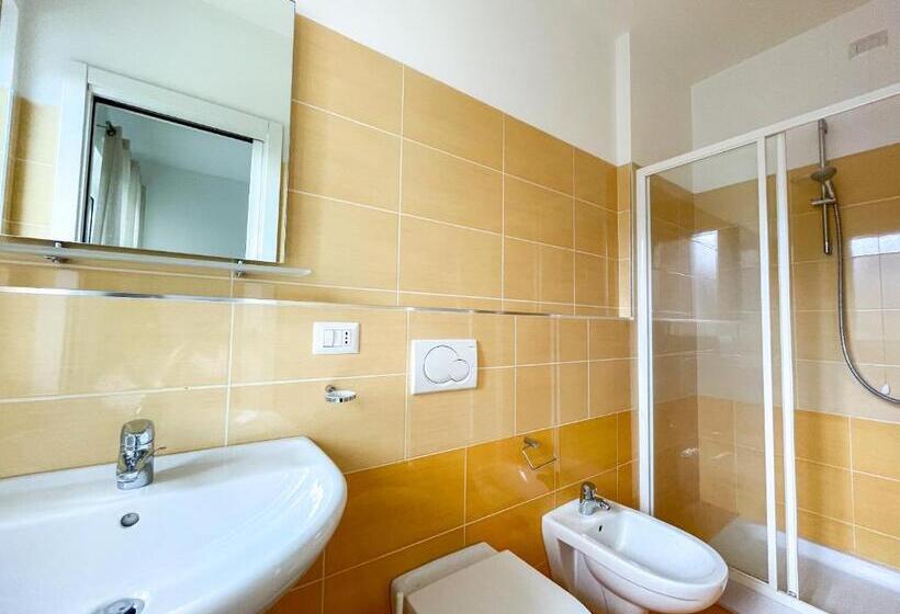 هتل Homiday   Residence K2