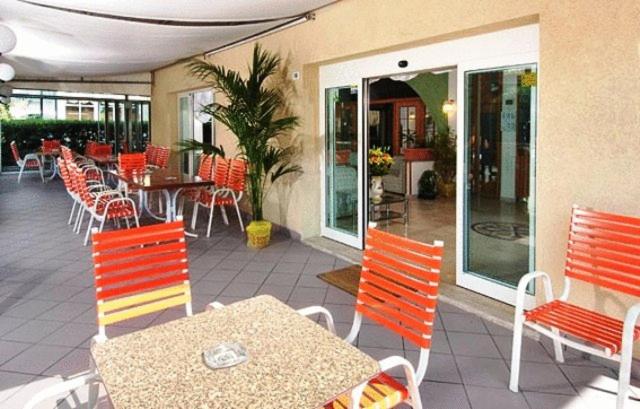 هتل Saint Tropez Spa & Restaurant