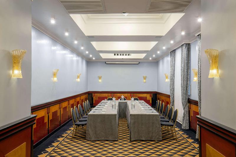 Fotos del hotel Savoy:  46