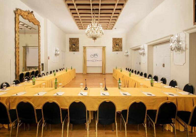 Fotos del hotel Savoy:  25