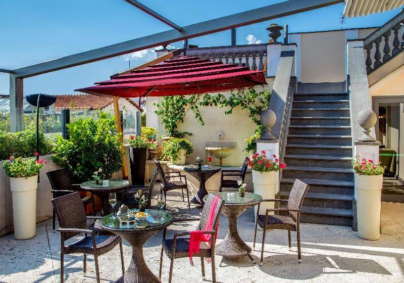 Fotos del hotel Savoy:  8