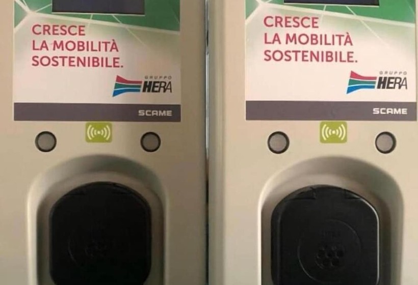 Отель Serena