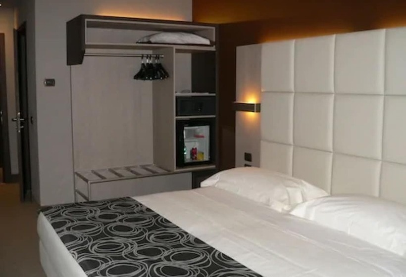 Fotos del hotel Soperga:  5